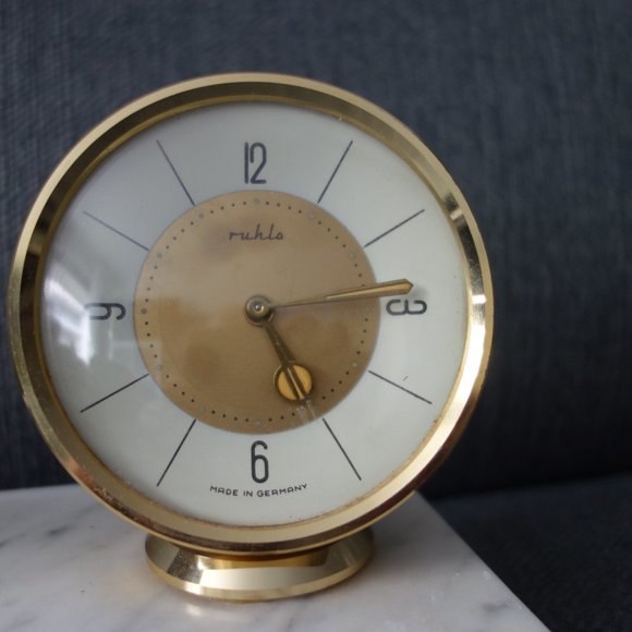 Vintage Ruhla Clock Made in Germany on base with German Figurine - Picture 2 of 16